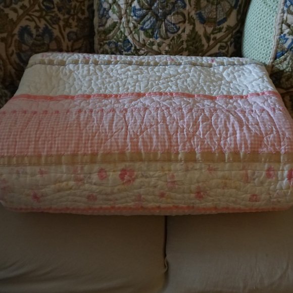 Pottery Barn Other - Pottery Barn Kids Pink Reversible Quilt Queen Size